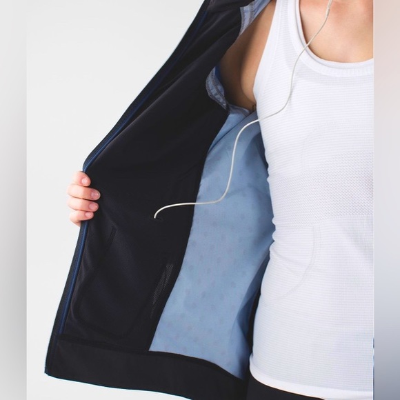 Lululemon Gather And Sprint Jacket - Ghost Dot Deep Navy Black / Black - Picture 4 of 10